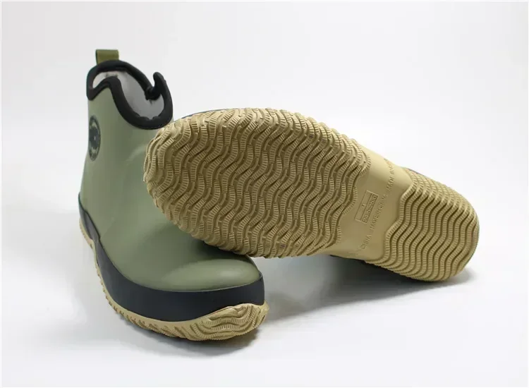 ผู้ชายรองเท้าฝนแฟชั่นรองเท้าสํ - Mens Fashion Autumn 2025 บทวิจารณ์และราคา