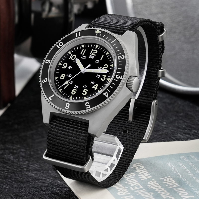 นาฬิกาควอตซ์ Watchdives รุ่น W - Mens Fashion Watch บทวิจารณ์และราคา