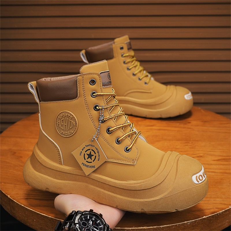รองเท้าบูทข้อสั้นแฟชั่น สวมใส่ - Mens Fashion Autumn 2025 บทวิจารณ์และราคา